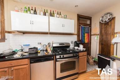 Main picture of 3126 1/2 N Spaulding Ave