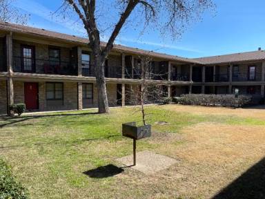 Main picture of 1226 Baylor Ave