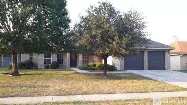 Main picture of 106 Vista Verde