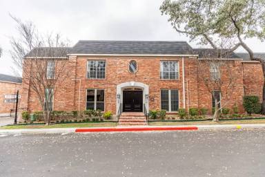 Main picture of Lafayette Place