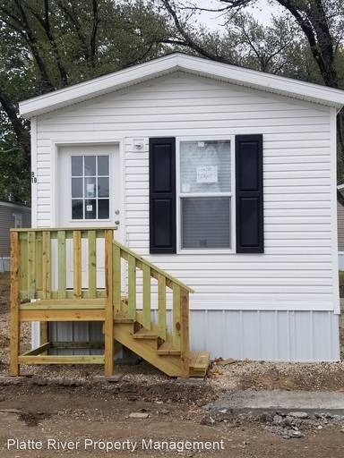 Main picture of Live Oaks Community