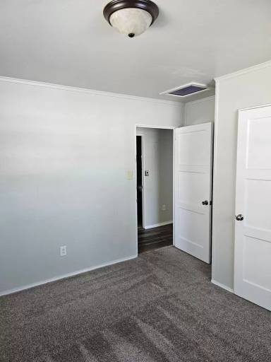 Main picture of 4517 Taylor Ave