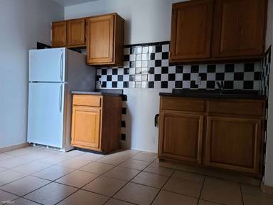 Main picture of 1365 Sheridan Ave