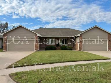 Main picture of 8915 W Meadow Park