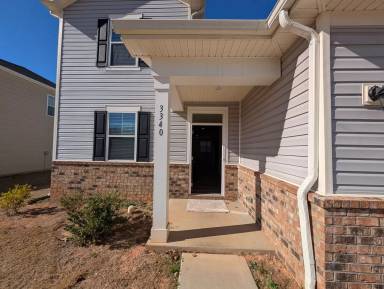 Main picture of 3340 Bluff Hill Ln