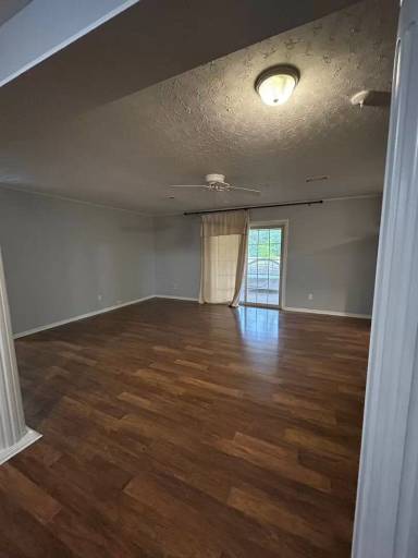 Main picture of 304 Briarhill Rd