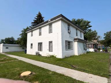 Main picture of 300 1st Ave SW