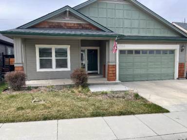 Main picture of 2263 N Eagle Creek Ln