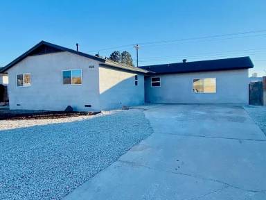 Main picture of 4508 Douglas MacArthur Rd NE