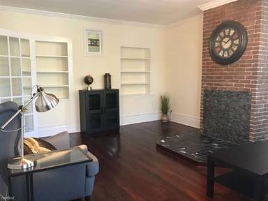 Main picture of 255 Webster St