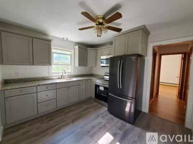 Main picture of 3 Avon Ave