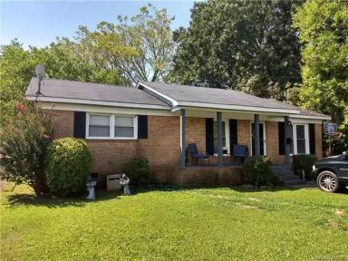 Main picture of 713 Clarinda St