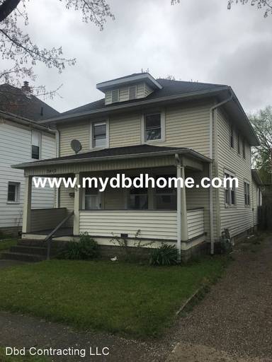 Main picture of 3403 S Harrison St