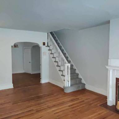 Main picture of 2410 W Allegheny Ave