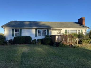Main picture of 1541 Ebert St