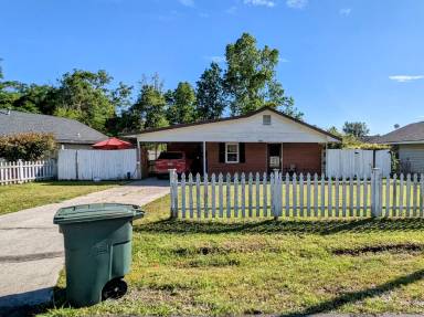 Main picture of 803 Margret Ln