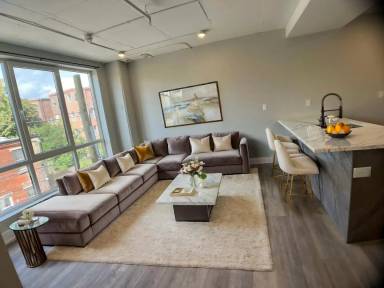 Main picture of 918 N Broad St