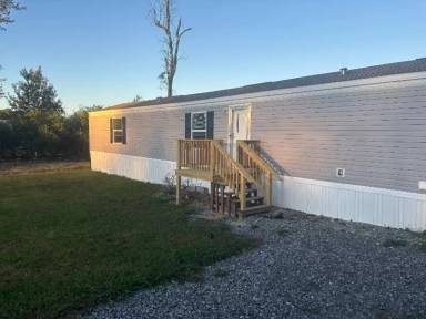 Main picture of 604 Alexander Rd
