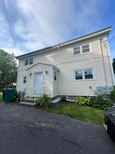 Main picture of 12 Mace Rd