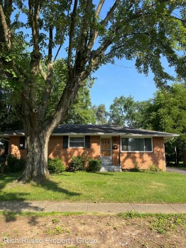 Main picture of 1703 Shady Lane Rd