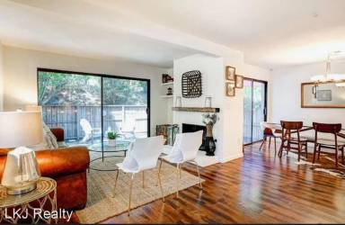 Main picture of 212 Sylvia Way