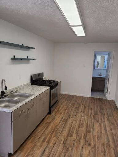 Main picture of 700 Iron Ave SW