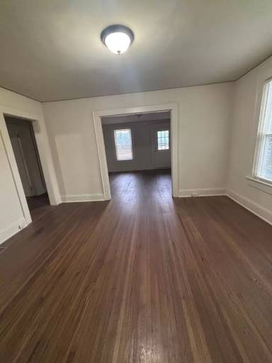 Main picture of 3829 N Sharon Amity Rd