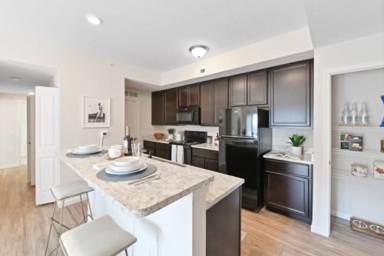 Main picture of 6160 Hall Rd
