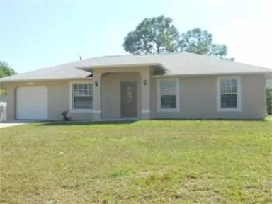 Main picture of 8080 Albatross Rd