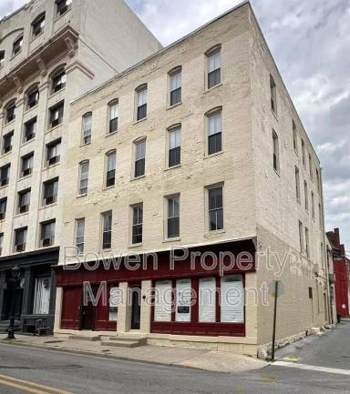 Main picture of 64 W Antietam St
