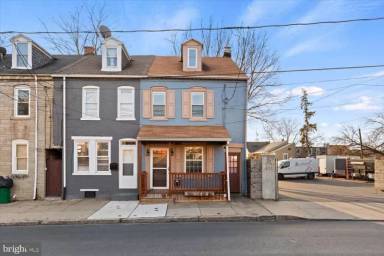 Main picture of 432 Beaver St