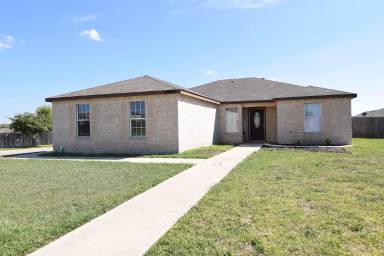 Main picture of 3800 Fieldcrest Dr