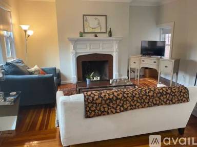 Main picture of 1215 Beacon St