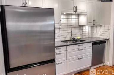 Main picture of 2944 S Ingalls Way