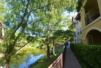 Main picture of 1717 W 6th St