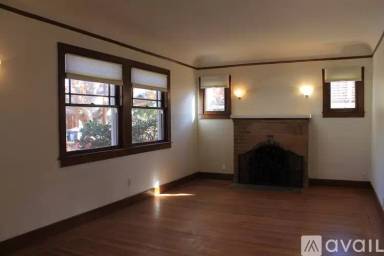 Main picture of 1702 Burnett Way