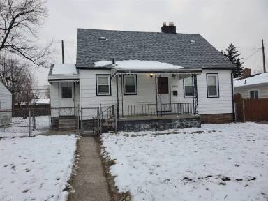 Main picture of 23631 Columbus Ave