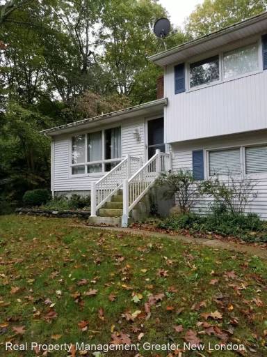 Main picture of 92 Pollys Ln