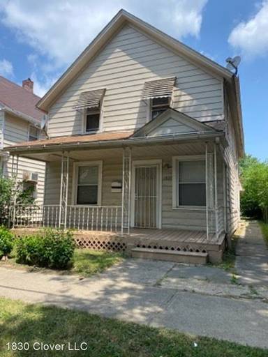 Main picture of 1830 Clover Ave