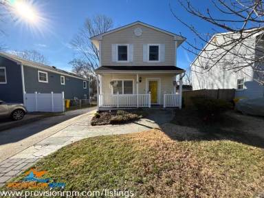Main picture of 1618 Bishop Rd
