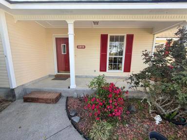 Main picture of 3919 Stratford Cir