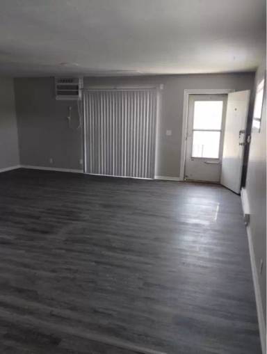 Main picture of 4442 N 61st St