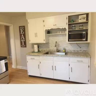 Main picture of 2976 S 48th St