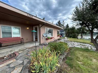 Main picture of 1332 Penn Cove Rd