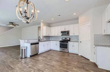Main picture of 324 Sandhill Piper St