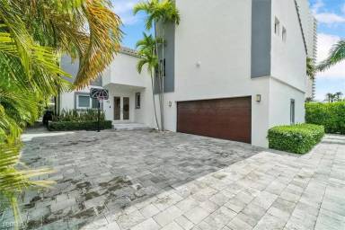 Main picture of 257 Atlantic Ave
