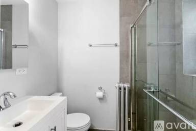 Main picture of The 1521 Sherwin