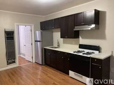 Main picture of 210-12 San Antonio Ave