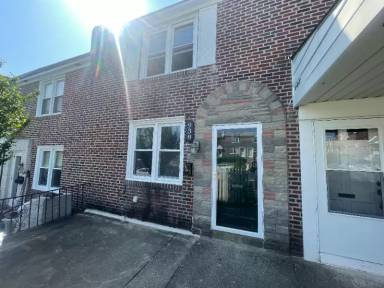 Main picture of 938 Brenton Rd