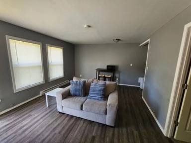 Main picture of 600 N 14th St
